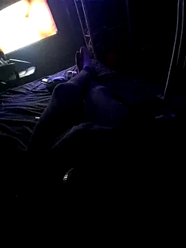 Snapshot of johnboones10 chatting on 1, 12, 2025 johnboones10 online show from 1, 12, 2025