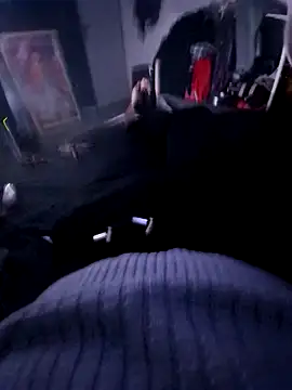 johnboones10 online show from 20, 12, 2025