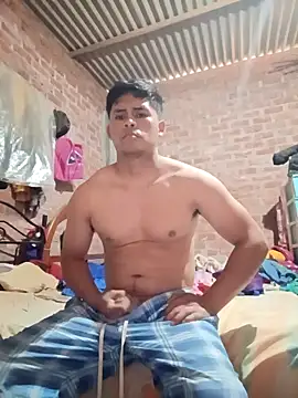 Snapshot of Gustavo1135e chatting on 21, 12, 2025 Gustavo1135e online show from 21, 12, 2025