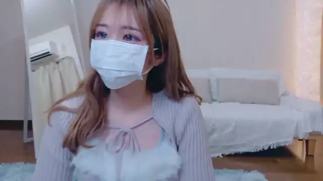 Una chan  online show from 5, 12, 2025