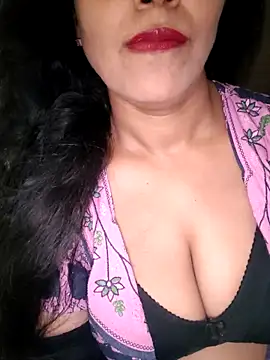 Snapshot of Deepa_Sharma143 chatting on 18, 9, 2025 Deepa Sharma143 online show from 18, 9, 2025