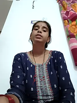 Hot-Soniya2 online show from 12, 11, 2025