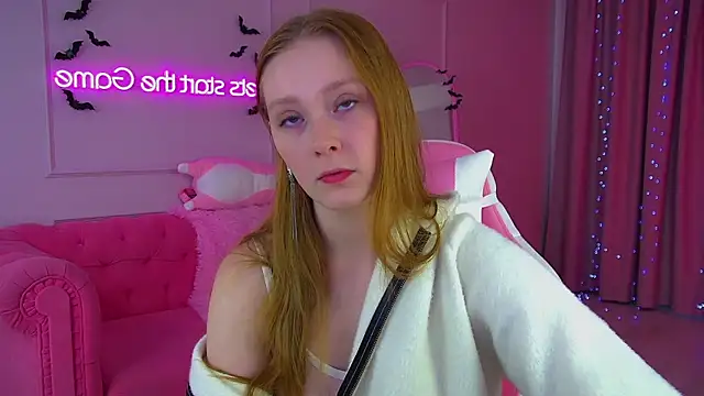 AgataFoxley online show from 3, 11, 2025