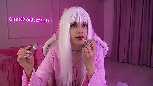 MelissaBauch online show from 4, 3, 2026