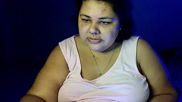 Snapshot of xlatinastar chatting on 1, 7, 2026 xlatinastar online show from 1, 7, 2026