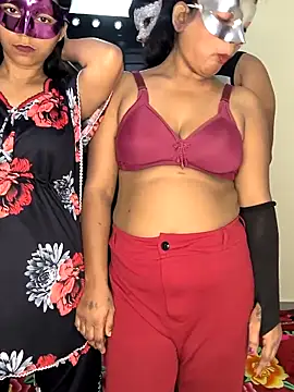 Family02 online show from 21, 10, 2025