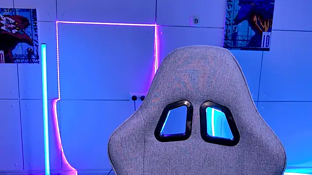 AliceCUNTach online show from 4, 10, 2025