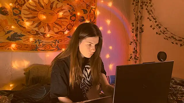 Snapshot of AliceCUNTach chatting on 12, 2, 2026 AliceCUNTach online show from 12, 2, 2026