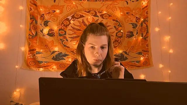 AliceCUNTach online show from 10, 4, 2026