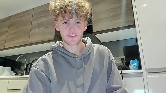 DominantAlex18 online show from 13, 12, 2025