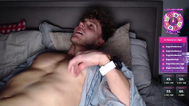 DominantAlex18 online show from 2, 3, 2026