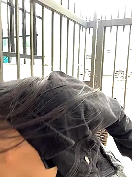 Adele Pinkk online show from 18, 9, 2025