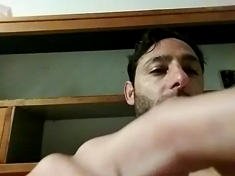 Snapshot of JONATAN_ACA_ESTOY chatting on 10, 10, 2025 JONATAN ACA ESTOY online show from 10, 10, 2025