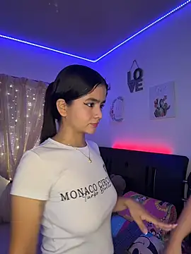 Ashley and Zoe online show from 20, 3, 2026