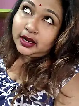 Snapshot of hotbhabhi011 chatting on 1, 3, 2026 hotbhabhi011 online show from 1, 3, 2026
