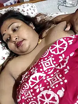 Snapshot of hotbhabhi011 chatting on 1, 3, 2026 hotbhabhi011 online show from 1, 3, 2026