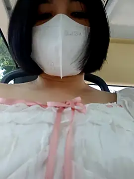 Snapshot of Ascension-Yi chatting on 27, 9, 2025 Ascension-Yi online show from 27, 9, 2025