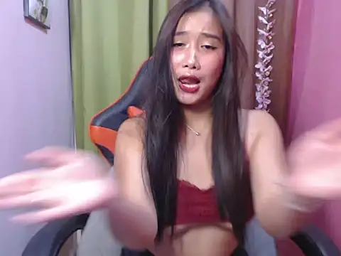 Snapshot of Chubby_HotLady chatting on 12, 10, 2025 Chubby HotLady online show from 12, 10, 2025