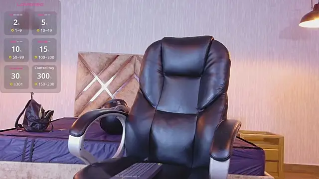 Olivia11  online show from 6, 1, 2026