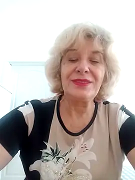 52MiaLove02 online show from 18, 9, 2025