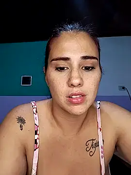 kariciasecreta online show from 26, 4, 2026