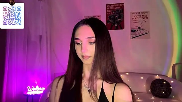 LinaMour online show from 15, 3, 2026