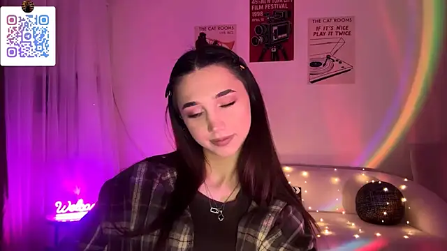 LinaMour online show from 17, 3, 2026