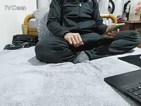 yazinyazin1 online show from 10, 1, 2026