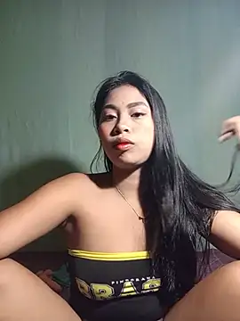 UrSweetAsianLady 02 online show from 2, 7, 2026