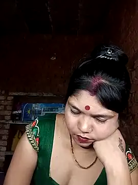 Snapshot of Priya_tyagi chatting on 11, 9, 2025 Priya tyagi online show from 11, 9, 2025