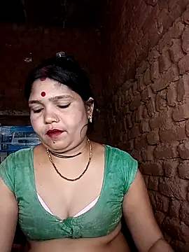 Snapshot of Priya_tyagi chatting on 20, 9, 2025 Priya tyagi online show from 20, 9, 2025