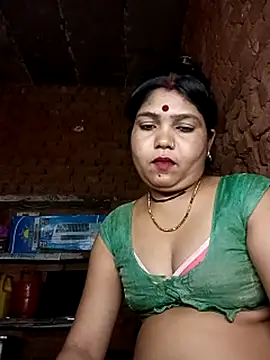Snapshot of Priya_tyagi chatting on 22, 9, 2025 Priya tyagi online show from 22, 9, 2025
