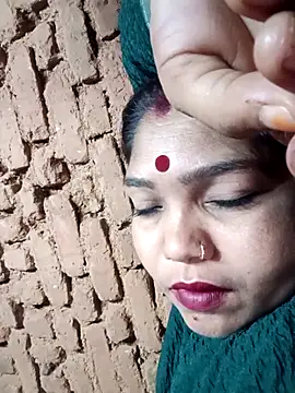 Snapshot of Priya_tyagi chatting on 28, 9, 2025 Priya tyagi online show from 28, 9, 2025