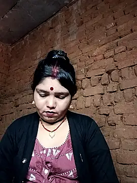 Snapshot of Priya_tyagi chatting on 5, 10, 2025 Priya tyagi online show from 5, 10, 2025