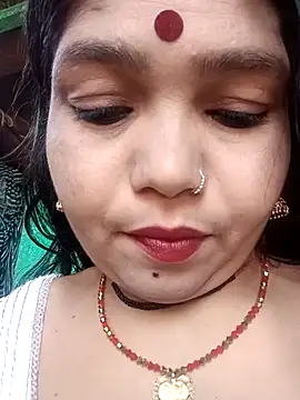Snapshot of Priya_tyagi chatting on 7, 10, 2025 Priya tyagi online show from 7, 10, 2025