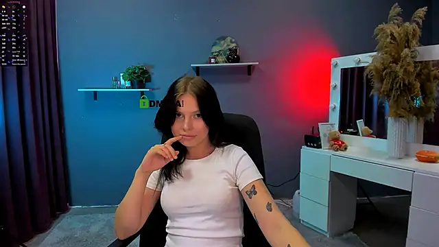 Snapshot of renata_sweety chatting on 17, 9, 2025 renata sweety online show from 17, 9, 2025