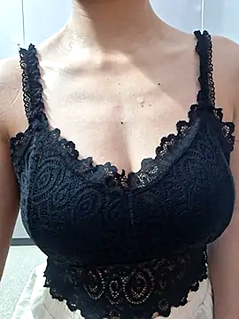 Mlemmz online show from 17, 4, 2026