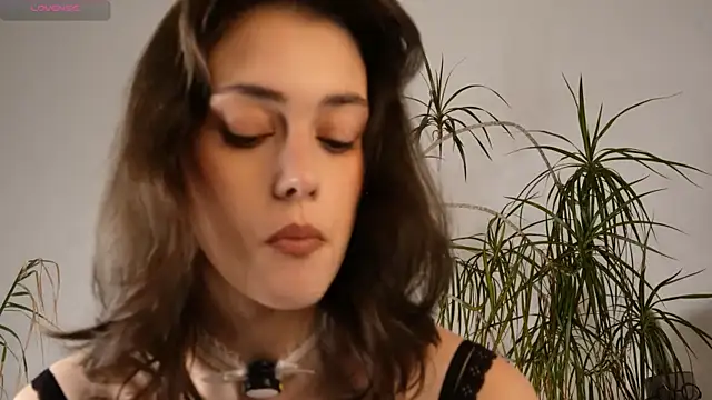 ttragedienne online show from 16, 10, 2025