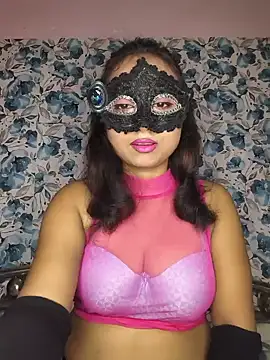 Snapshot of yours_sugar_babe chatting on 7, 7, 2026 yours sugar babe online show from 7, 7, 2026