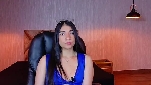 Aurora jones11 online show from 24, 11, 2025