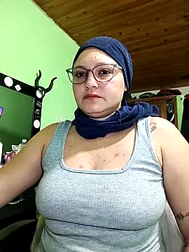 zulaija masih online show from 23, 9, 2025