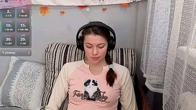 CutieAnny online show from 16, 11, 2025