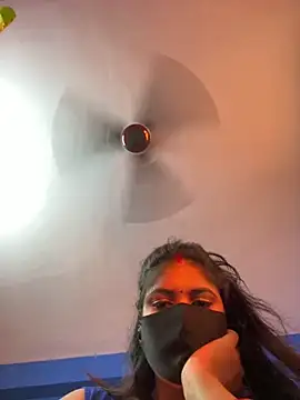 V-Hot-Sweti online show from 22, 11, 2025