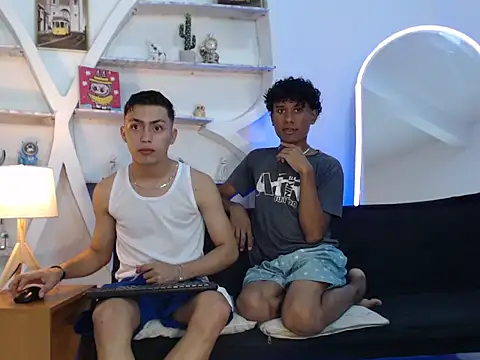 LONDON BOYS1 online show from 10, 9, 2025