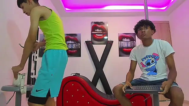 LONDON BOYS1 online show from 16, 9, 2025