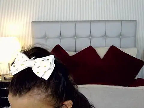 Snapshot of Perla_vonrose chatting on 10, 9, 2025 Perla vonrose online show from 10, 9, 2025