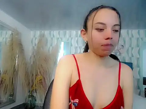 Snapshot of Perla_vonrose chatting on 12, 9, 2025 Perla vonrose online show from 12, 9, 2025