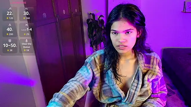 emycarver09 online show from 26, 10, 2025