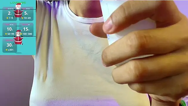 emycarver09 online show from 11, 1, 2026