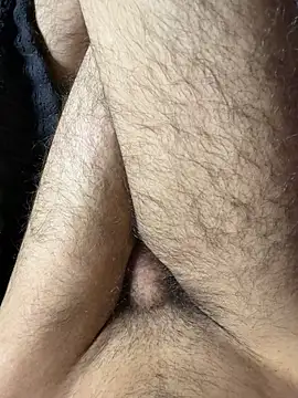 crazyblaze002 online show from 20, 4, 2026